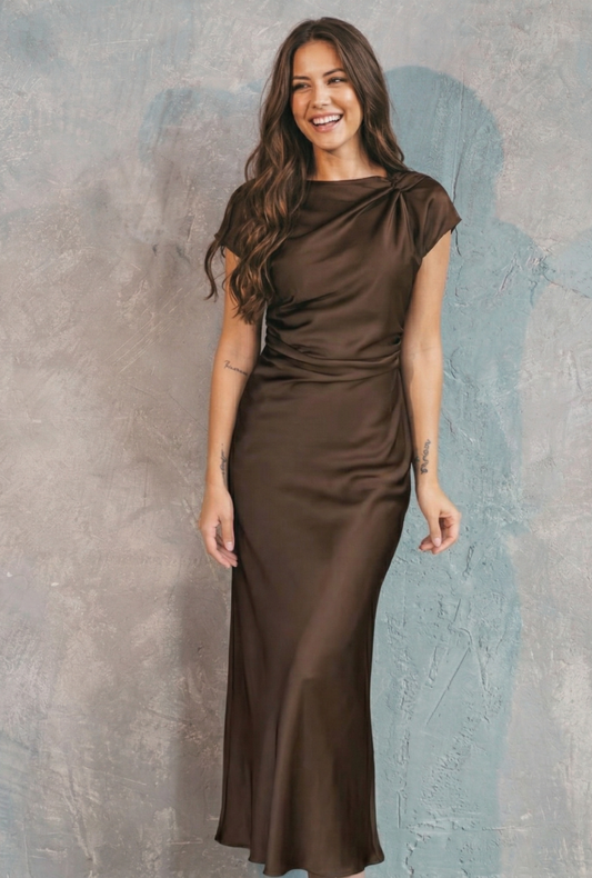 AURA LANE | VESTIDO ELEGANTE Y FINO VICTORIA ZAZA EDICIÓN PRIMAVERA MUJER