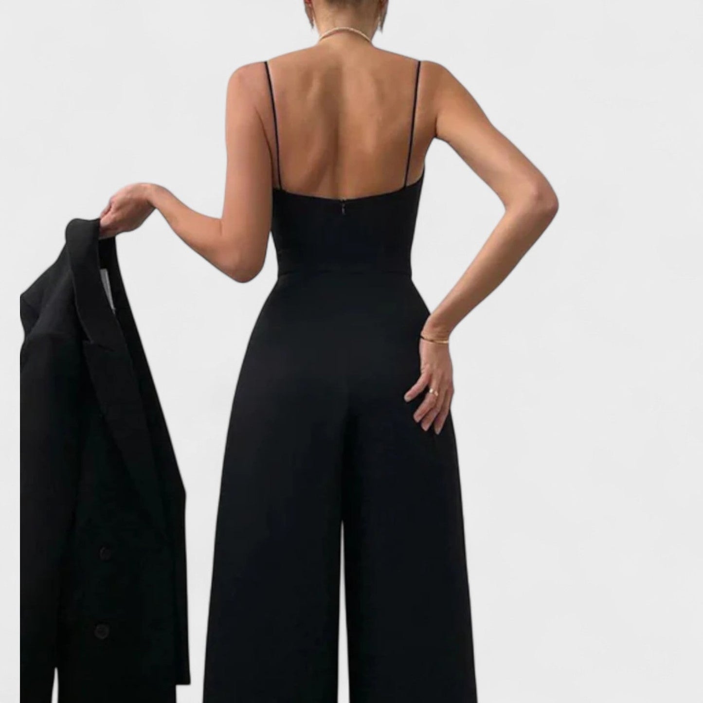 AURA LANE | MONO ESCOTADO ELEGANTE