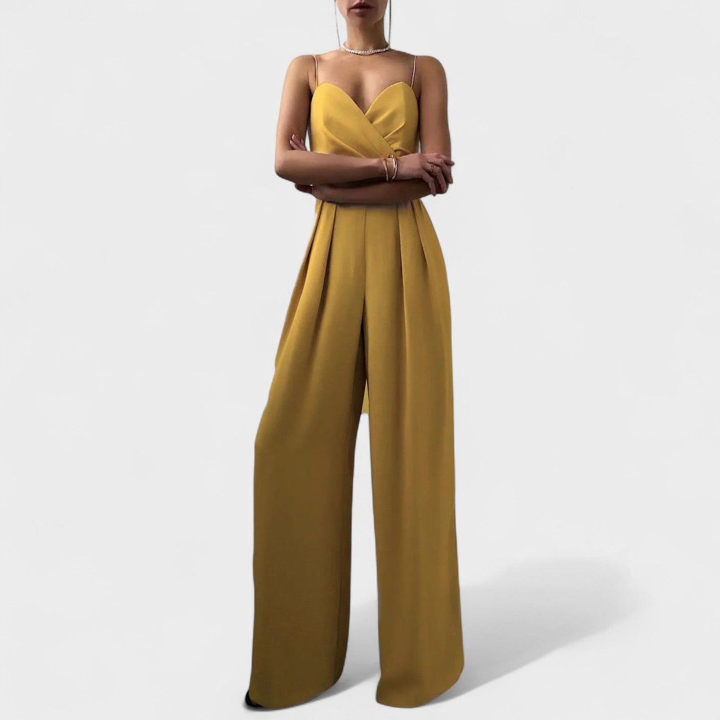 AURA LANE | MONO ESCOTADO ELEGANTE