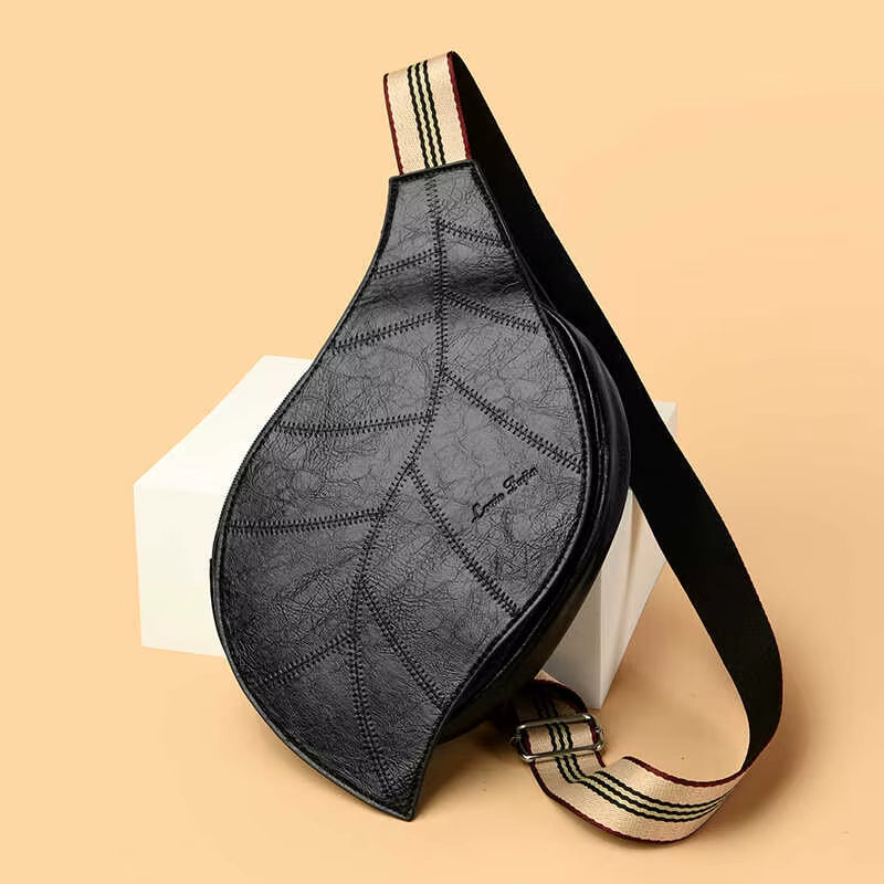 AURA LANE | BOLSO BANDOLERA CON HOJAS BOTÁNICAS