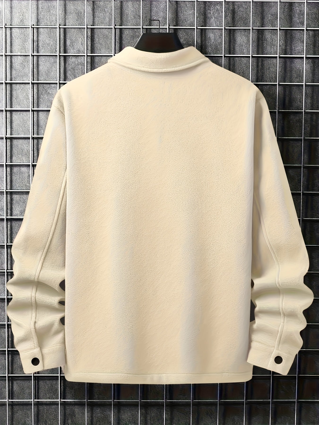 AURA LANE | CHAQUETA DE LANA CON BROCHES