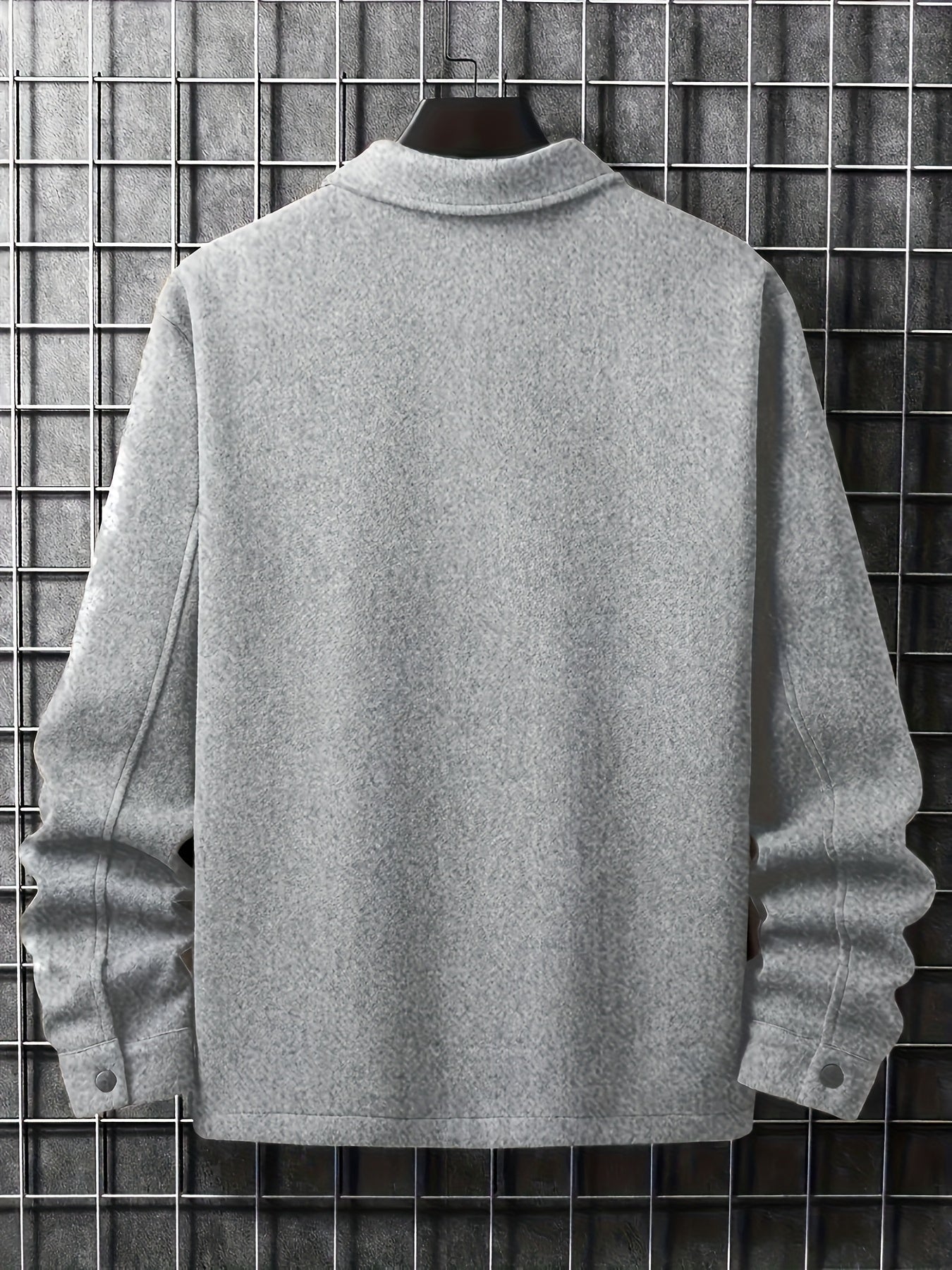 AURA LANE | CHAQUETA DE LANA CON BROCHES