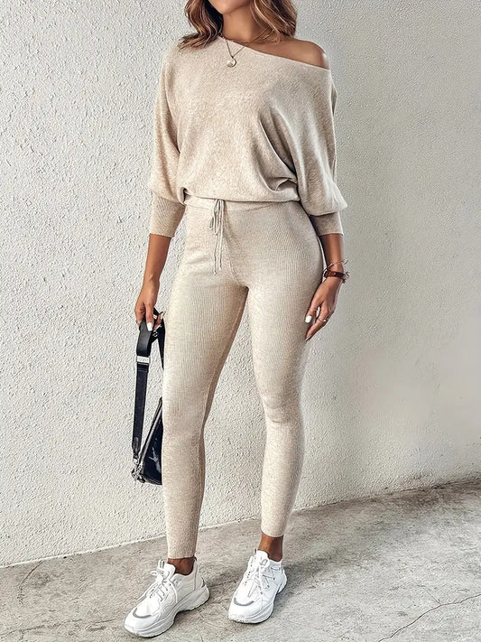 AURA LANE | CONJUNTO DE DOS PIEZAS DE PUNTO ACANALADO